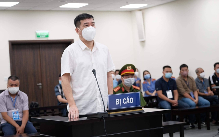 Cựu Trưởng Công an quận Tây Hồ bị tuyên phạt 7 năm 6 tháng tù