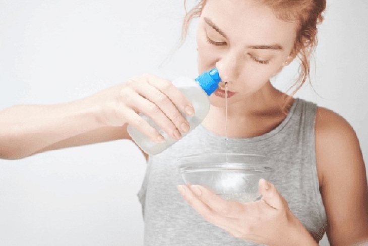 Các loại nước muối và cách sử dụng đúng - Ảnh 1.