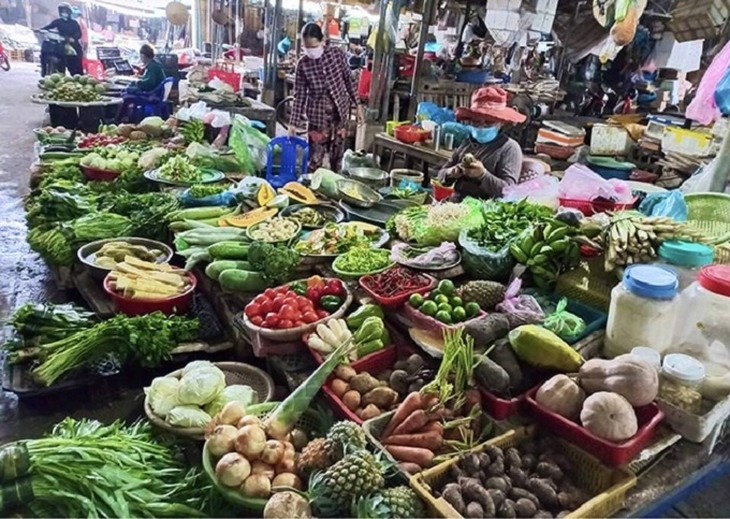 Cố tình găm giá hàng hóa là làm ăn thất đức - Ảnh 1. Cố tình găm giá hàng hóa là làm ăn thất đức - Ảnh 1.