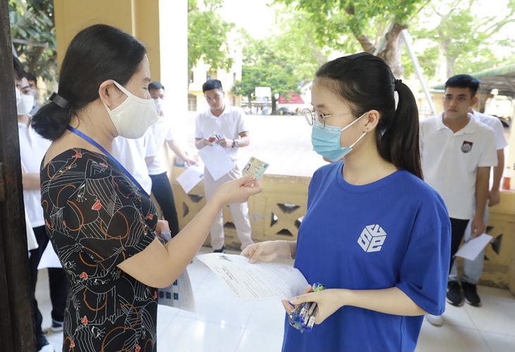 Thí sinh cả nước đã đăng ký gần 2,5 triệu nguyện vọng xét tuyển đại học - Ảnh 2. Thí sinh cả nước đã đăng ký gần 2,5 triệu nguyện vọng xét tuyển đại học - Ảnh 2.