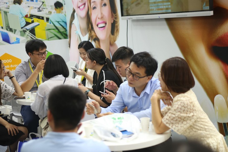 Lab Detec tham gia hội nghị khoa học và triển lãm răng hàm mặt quốc tế - Videc 2022 - Ảnh 3. Lab Detec tham gia hội nghị khoa học và triển lãm răng hàm mặt quốc tế - Videc 2022 - Ảnh 3.