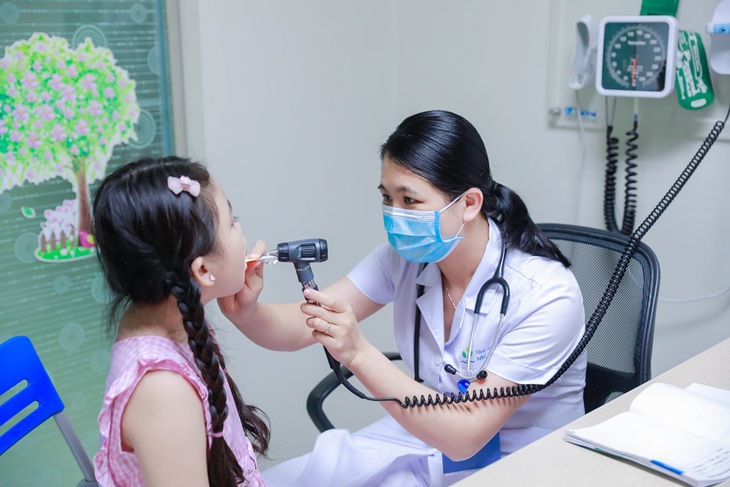 Nguy cơ bệnh đường hô hấp gia tăng khi trẻ quay lại trường học - Ảnh 1. Nguy cơ bệnh đường hô hấp gia tăng khi trẻ quay lại trường học - Ảnh 1.