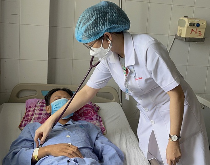 Bệnh nhân suy đa tạng từ 'cõi chết trở về' - Ảnh 1.