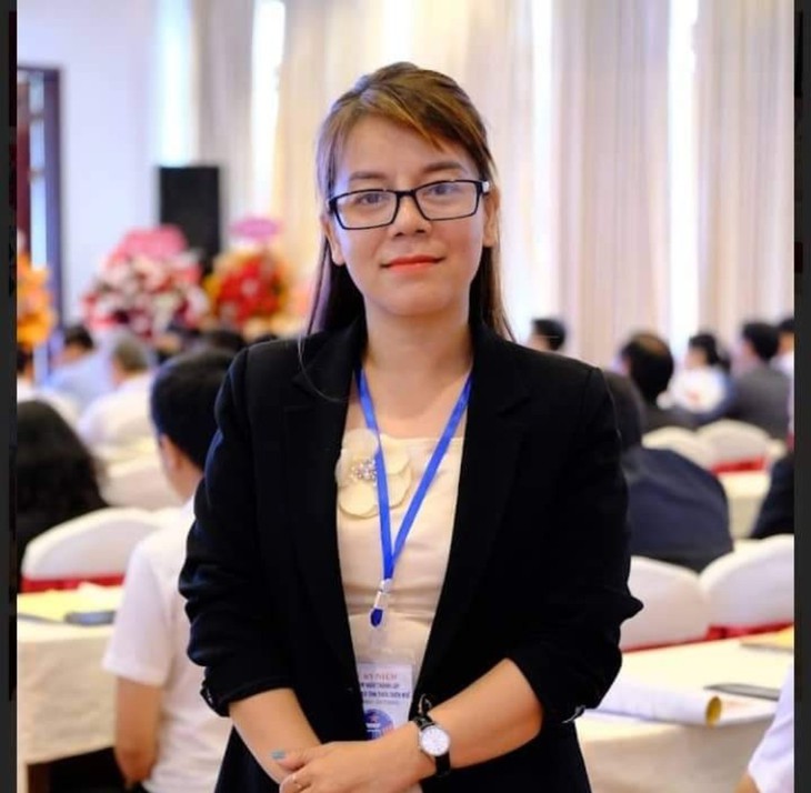 Đối tượng mang súng AK đi cướp tiệm vàng ở Huế đối diện tội danh nào? - Ảnh 2.