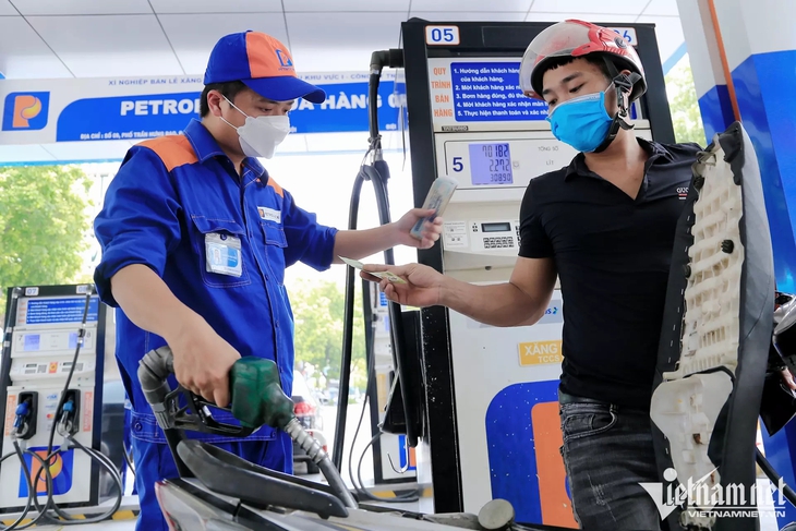 Giá xăng ngày mai: Chấm dứt đà giảm, lại tăng tiếp? - Ảnh 2.