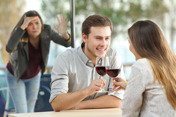 Vì sao nhiều người nghiện ngoại tình - Ảnh 4. Vì sao nhiều người nghiện ngoại tình - Ảnh 4.