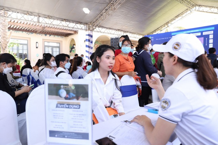 NovaGroup tiếp tục chú trọng phát triển nguồn lực địa phương - Ảnh 2. NovaGroup tiếp tục chú trọng phát triển nguồn lực địa phương - Ảnh 2.