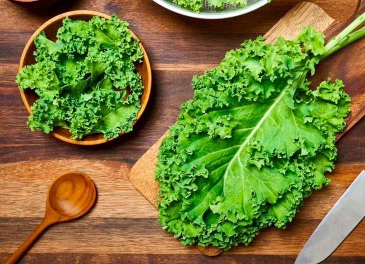 5 loại rau lá xanh tốt nhất giúp giảm mỡ bụng và làm chậm lão hóa - Ảnh 4.
