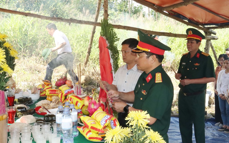Xây nhà tưởng niệm 13 liệt sĩ hy sinh khi làm nhiệm vụ cứu nạn ở Rào Trăng 3