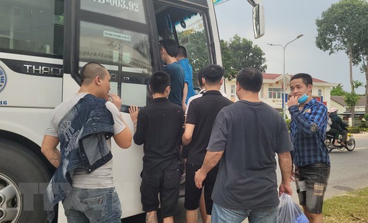 An Giang: 40 người trốn khỏi casino được hỗ trợ trở về địa phương - Ảnh 1. An Giang: 40 người trốn khỏi casino được hỗ trợ trở về địa phương - Ảnh 1.