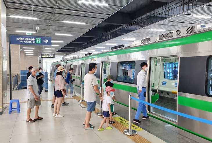 Các loại hình vận tải công cộng tại Hà Nội tổng lực phục vụ khách dịp nghỉ lễ Quốc khánh - Ảnh 2. Các loại hình vận tải công cộng tại Hà Nội tổng lực phục vụ khách dịp nghỉ lễ Quốc khánh - Ảnh 2.