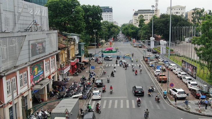 Hà Nội điều chỉnh phương án phân luồng đường Trần Hưng Đạo - Ảnh 1. Hà Nội điều chỉnh phương án phân luồng đường Trần Hưng Đạo - Ảnh 1.