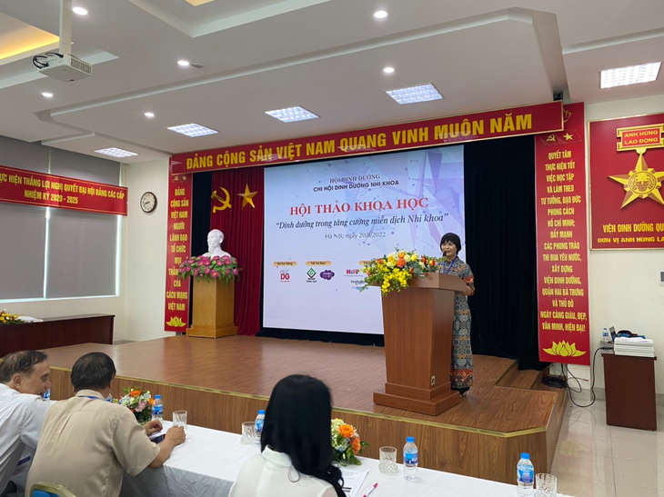 Chi hội dinh dưỡng Nhi khoa đồng hành cùng Dược phẩm Vinh Gia tổ chức hội thảo "cung cấp thông tin giúp tăng miễn dịch ở trẻ - Ảnh 1.