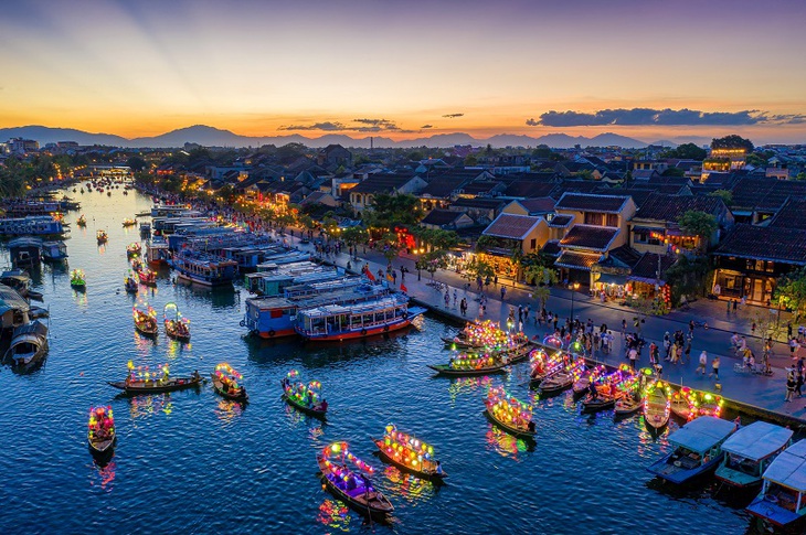 The Business Times: Du lịch Việt Nam sẵn sàng cho quá trình tăng trưởng mạnh mẽ - Ảnh 1. The Business Times: Du lịch Việt Nam sẵn sàng cho quá trình tăng trưởng mạnh mẽ - Ảnh 1.