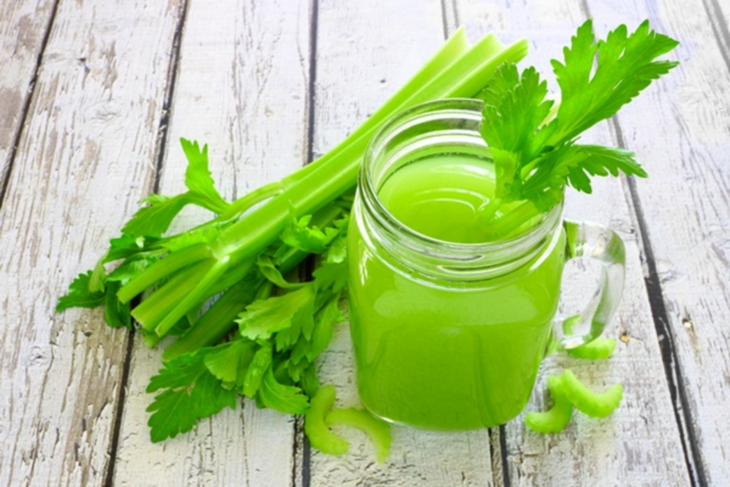 Cách hỗ trợ hạ huyết áp cho người lớn tuổi an toàn, dễ áp dụng - Ảnh 2. Cách hỗ trợ hạ huyết áp cho người lớn tuổi an toàn, dễ áp dụng - Ảnh 2.
