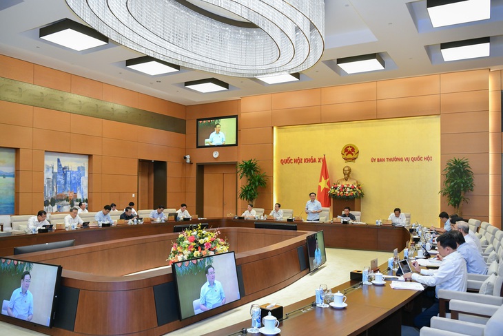 UBTVQH đề nghị tiếp tục sử dụng vốn dư của lĩnh vực y tế, an sinh xã hội, lao động, việc làm - Ảnh 2.