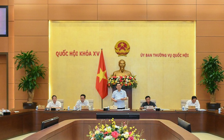 Không đồng ý điều chỉnh 932 tỷ đồng còn dư của lĩnh vực y tế sang lĩnh vực giao thông
