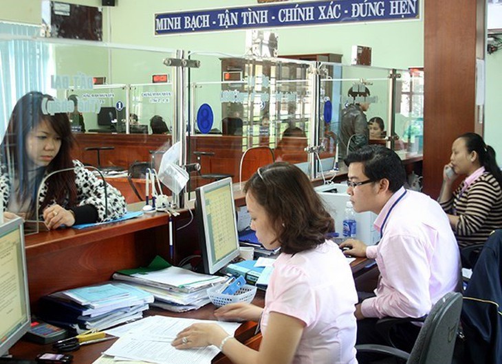 TP.HCM: Hơn 1 tháng, 1000 cuộc gọi thắc mắc về thủ tục hành chính y tế - Ảnh 1. TP.HCM: Hơn 1 tháng, 1000 cuộc gọi thắc mắc về thủ tục hành chính y tế - Ảnh 1.