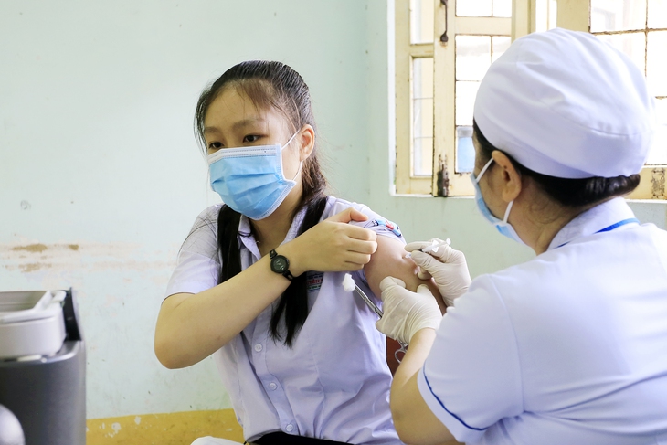 Việt Nam đã tiêm hơn 264 triệu liều vaccine COVID-19, những tỉnh, thành nào tiêm chậm, thấp? - Ảnh 1. Việt Nam đã tiêm hơn 264 triệu liều vaccine COVID-19, những tỉnh, thành nào tiêm chậm, thấp? - Ảnh 1.