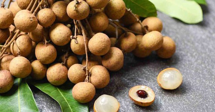 Đau dạ dày có nên ăn nhãn với vải không?