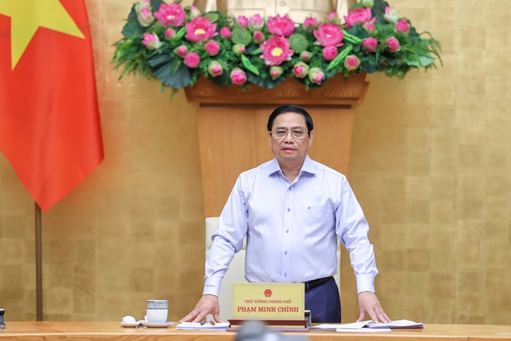 Thủ tướng Chính phủ yêu cầu tăng cường hệ thống y tế, tăng cường tiêm vaccine - Ảnh 3. Thủ tướng Chính phủ yêu cầu tăng cường hệ thống y tế, tăng cường tiêm vaccine - Ảnh 3.