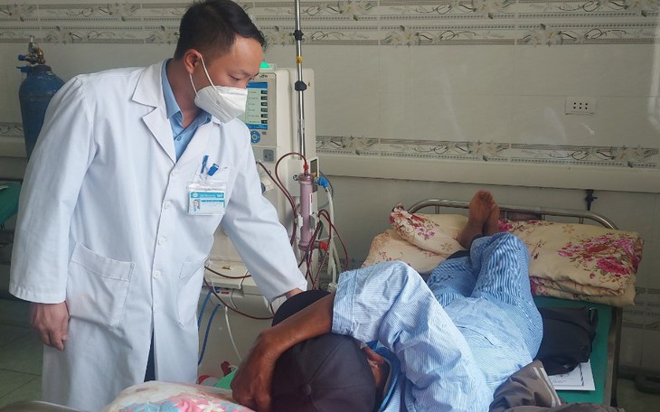 Lọc máu tại huyện giảm gánh nặng cho người bệnh chạy thận nhân tạo- Ảnh 2.