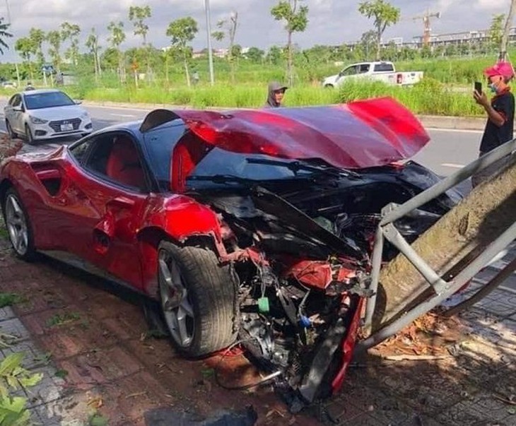 Thông tin mới vụ siêu xe Ferrari 488 bị tai nạn khi đi sửa - Ảnh 3.