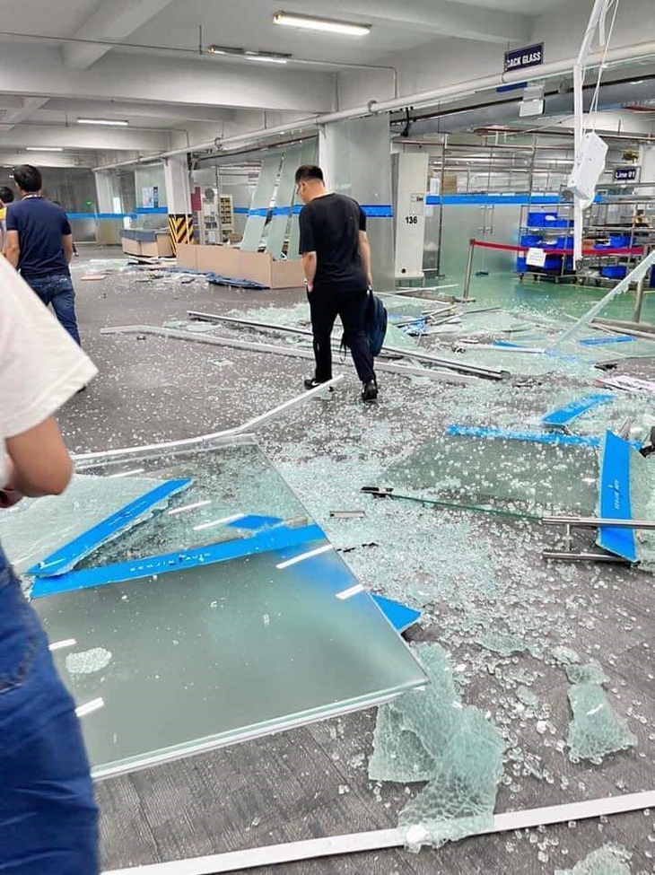 Nguyên nhân ban đầu vụ nổ lớn tại KCN Đại Đồng khiến 34 người bị thương - Ảnh 2. Nguyên nhân ban đầu vụ nổ lớn tại KCN Đại Đồng khiến 34 người bị thương - Ảnh 2.