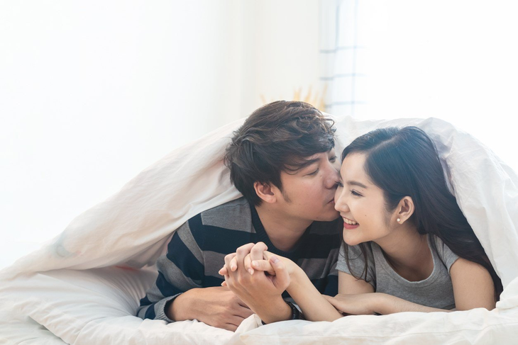 Các nội tiết tố ảnh hưởng đến sinh lý nữ giới - Ảnh 1.