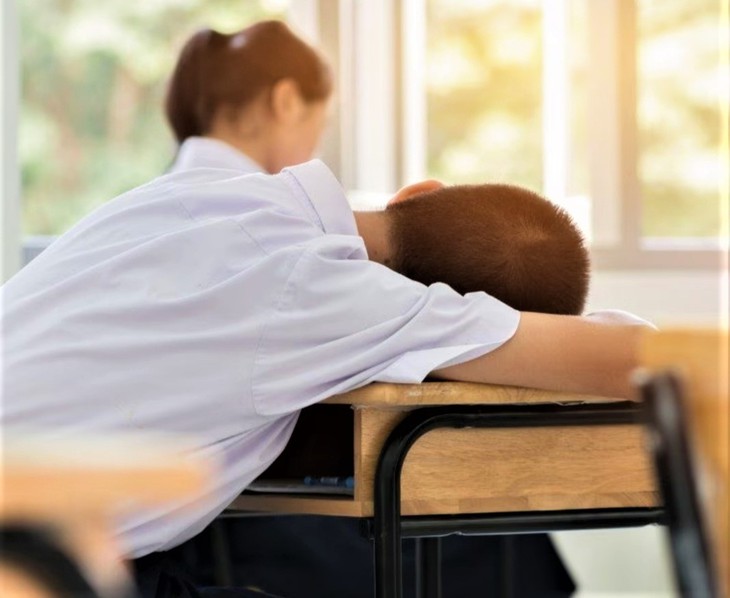 Thí sinh ngủ quên trong giờ thi: Không thể coi là chuyện của một cá nhân - Ảnh 2. Thí sinh ngủ quên trong giờ thi: Không thể coi là chuyện của một cá nhân - Ảnh 2.