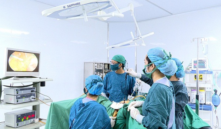 Không khám bệnh định kỳ thường xuyên người phụ nữ phải cắt bỏ tử cung do nhiều u xơ - Ảnh 1. Không khám bệnh định kỳ thường xuyên người phụ nữ phải cắt bỏ tử cung do nhiều u xơ - Ảnh 1.