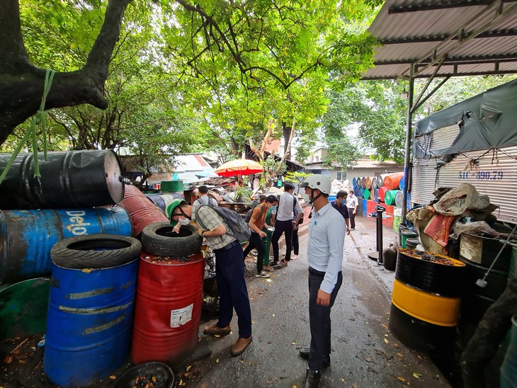 TP.HCM: Xử lý các điểm nguy cơ bùng phát dịch sốt xuất huyết được phản ánh qua ứng dụng “Y tế trực tuyến” - Ảnh 1.