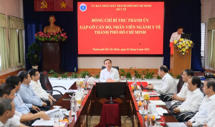 Ngành y tế TP.HCM gặp nhiều thách thức sau dịch COVID-19 - Ảnh 1.