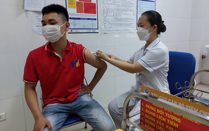 Hà Nội tăng tốc tiêm vaccine COVID-19 