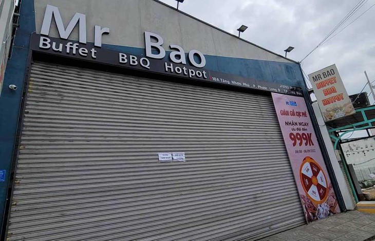 Diễn biến mới nhất vụ 2 sinh viên tử vong sau khi uống rượu ở TPHCM: Chủ nhà hàng nói gì? - Ảnh 1. Diễn biến mới nhất vụ 2 sinh viên tử vong sau khi uống rượu ở TPHCM: Chủ nhà hàng nói gì? - Ảnh 1.