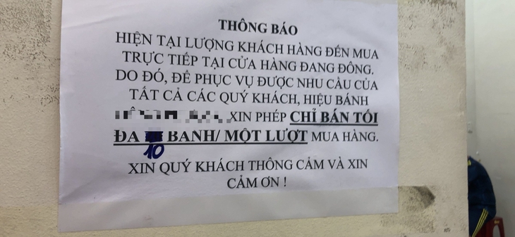 Hiệu bánh Trung thu nổi tiếng Hải Phòng dùng 'chiêu trò' câu khách hay thực sự là loại bánh ngon 'đỉnh cao' ? - Ảnh 2. Hiệu bánh Trung thu nổi tiếng Hải Phòng dùng 'chiêu trò' câu khách hay thực sự là loại bánh ngon 'đỉnh cao' ? - Ảnh 2.