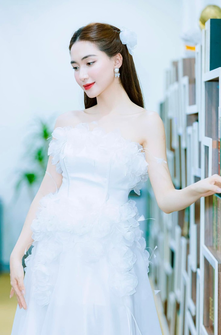 Hòa Minzy ngày càng thiện cảm trong mắt công chúng - Ảnh 2.