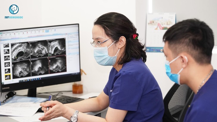 Cái kết viên mãn cho vợ chồng trẻ hiếm muộn nhờ phương pháp mini IVF - Ảnh 1. Cái kết viên mãn cho vợ chồng trẻ hiếm muộn nhờ phương pháp mini IVF - Ảnh 1.