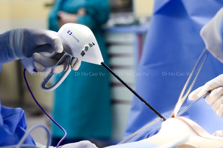 Tặng gói chụp MRI chuyên sâu về nhũ cho phụ nữ tháo túi nâng ngực nhám - Ảnh 3. Tặng gói chụp MRI chuyên sâu về nhũ cho phụ nữ tháo túi nâng ngực nhám - Ảnh 3.