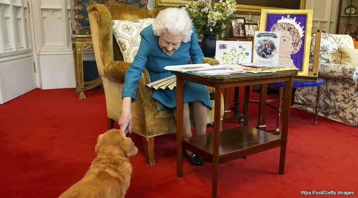 Bí quyết sống thọ của Nữ hoàng Anh Elizabeth II - Ảnh 3.