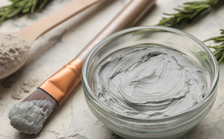 Cách sử dụng mặt nạ đất sét để chăm sóc da