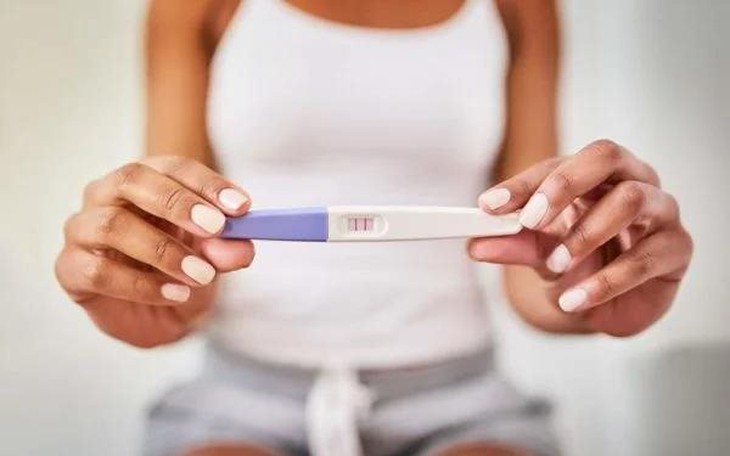 Tắc vòi trứng gây hiếm muộn, có thụ tinh nhân tạo được không?