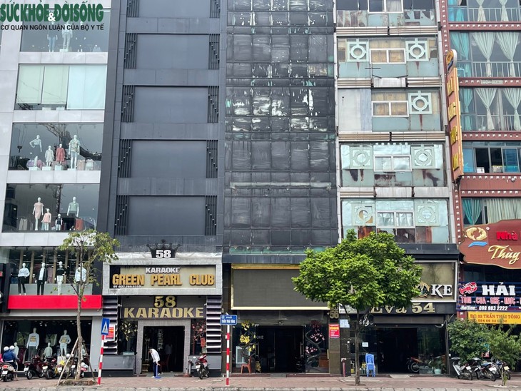 Nhiều quán karaoke 'ế ẩm' sau hàng loạt vụ hỏa hoạn - Ảnh 1.