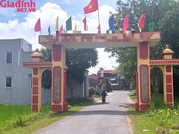 Thông tin về nhân thân vụ cô gái quê Hải Dương cầm đầu đường dây mại dâm qua mạng xã hội - Ảnh 4.