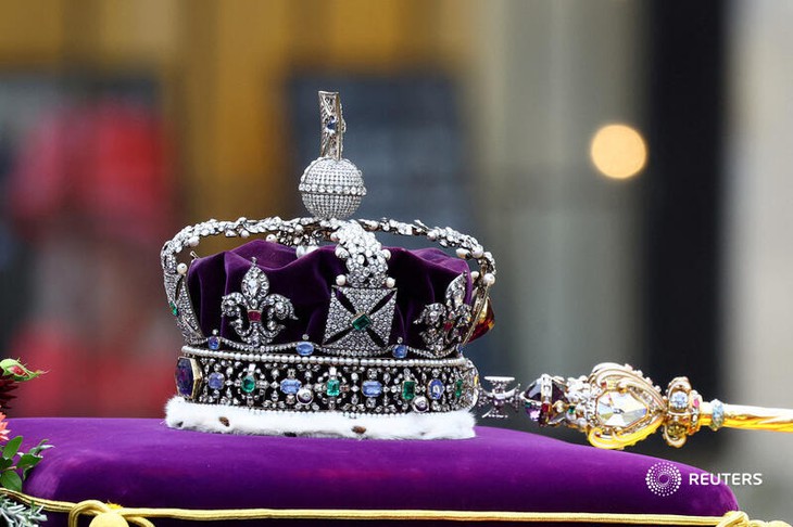 Những hình ảnh cảm động trong tang lễ Nữ hoàng Anh Elizabeth II - Ảnh 2.