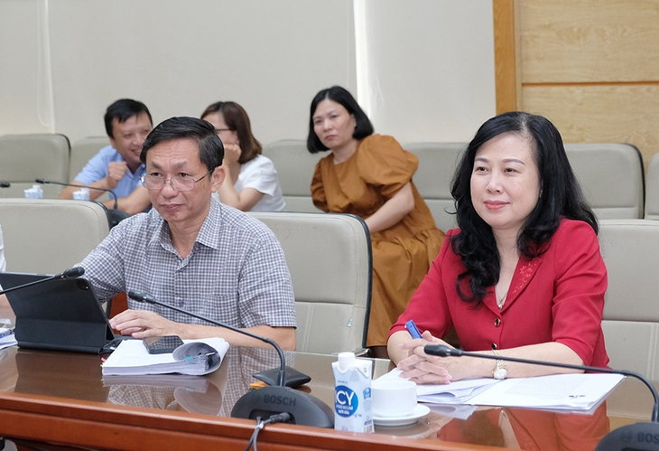 Quyền Bộ trưởng Bộ Y tế Đào Hồng Lan tiếp Giám đốc Ngân hàng Phát triển Châu Á tại Việt Nam - Ảnh 1. Quyền Bộ trưởng Bộ Y tế Đào Hồng Lan tiếp Giám đốc Ngân hàng Phát triển Châu Á tại Việt Nam - Ảnh 1.