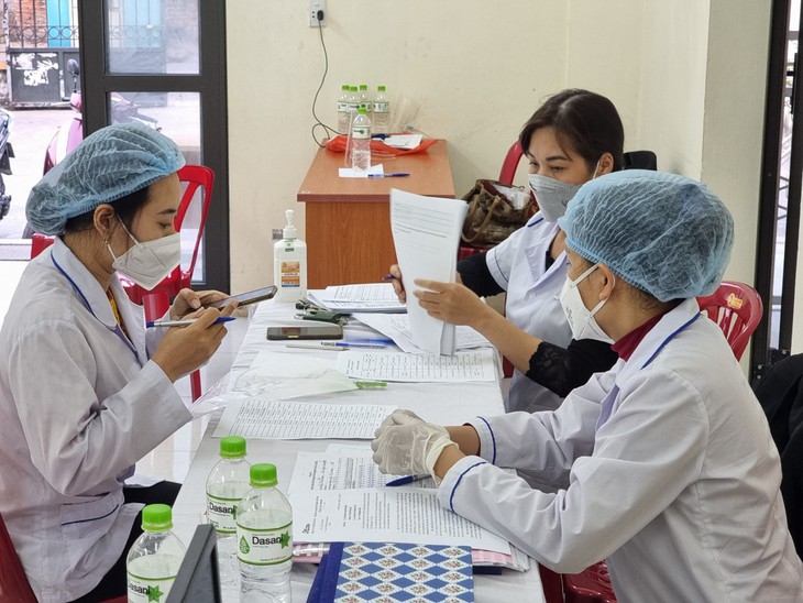 Hải Phòng giải quyết tình trạng thiếu hụt nhân lực y tế như thế nào? - Ảnh 3. Hải Phòng giải quyết tình trạng thiếu hụt nhân lực y tế như thế nào? - Ảnh 3.
