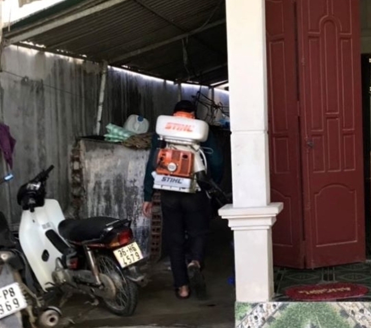 2 ổ dịch sốt xuất huyết tại thị xã Nghi Sơn ghi nhận hơn 100 bệnh nhân - Ảnh 1. 2 ổ dịch sốt xuất huyết tại thị xã Nghi Sơn ghi nhận hơn 100 bệnh nhân - Ảnh 1.