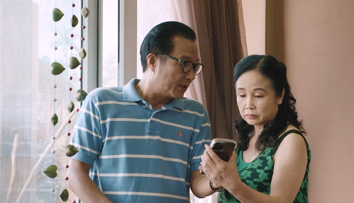 NSND Trọng Trinh: Vợ bảo tôi không phải họ Nguyễn mà là họ Hứa - Ảnh 1. NSND Trọng Trinh: Vợ bảo tôi không phải họ Nguyễn mà là họ Hứa - Ảnh 1.