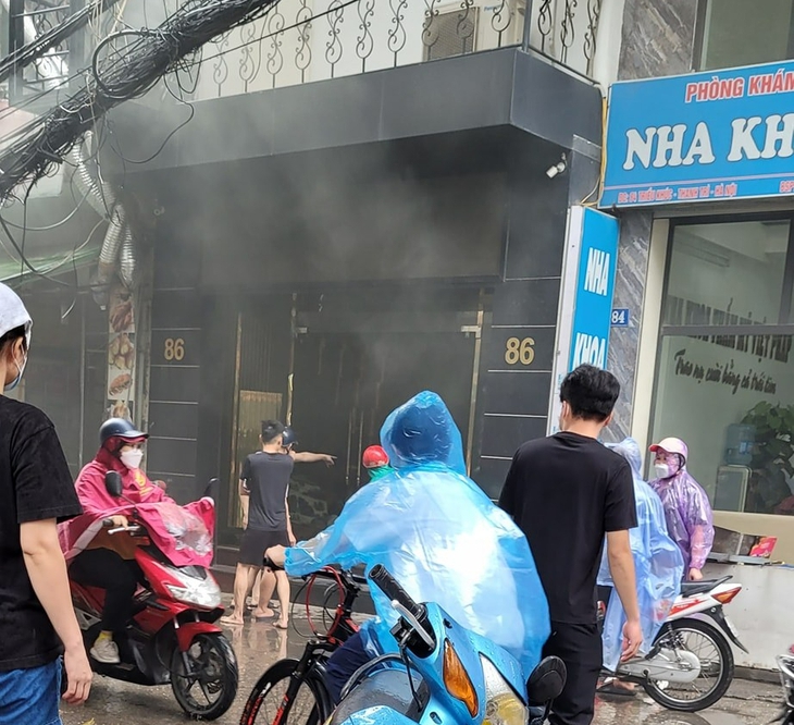 Thông tin cháy quán karaoke ở Triều Khúc là sai sự thật - Ảnh 1.